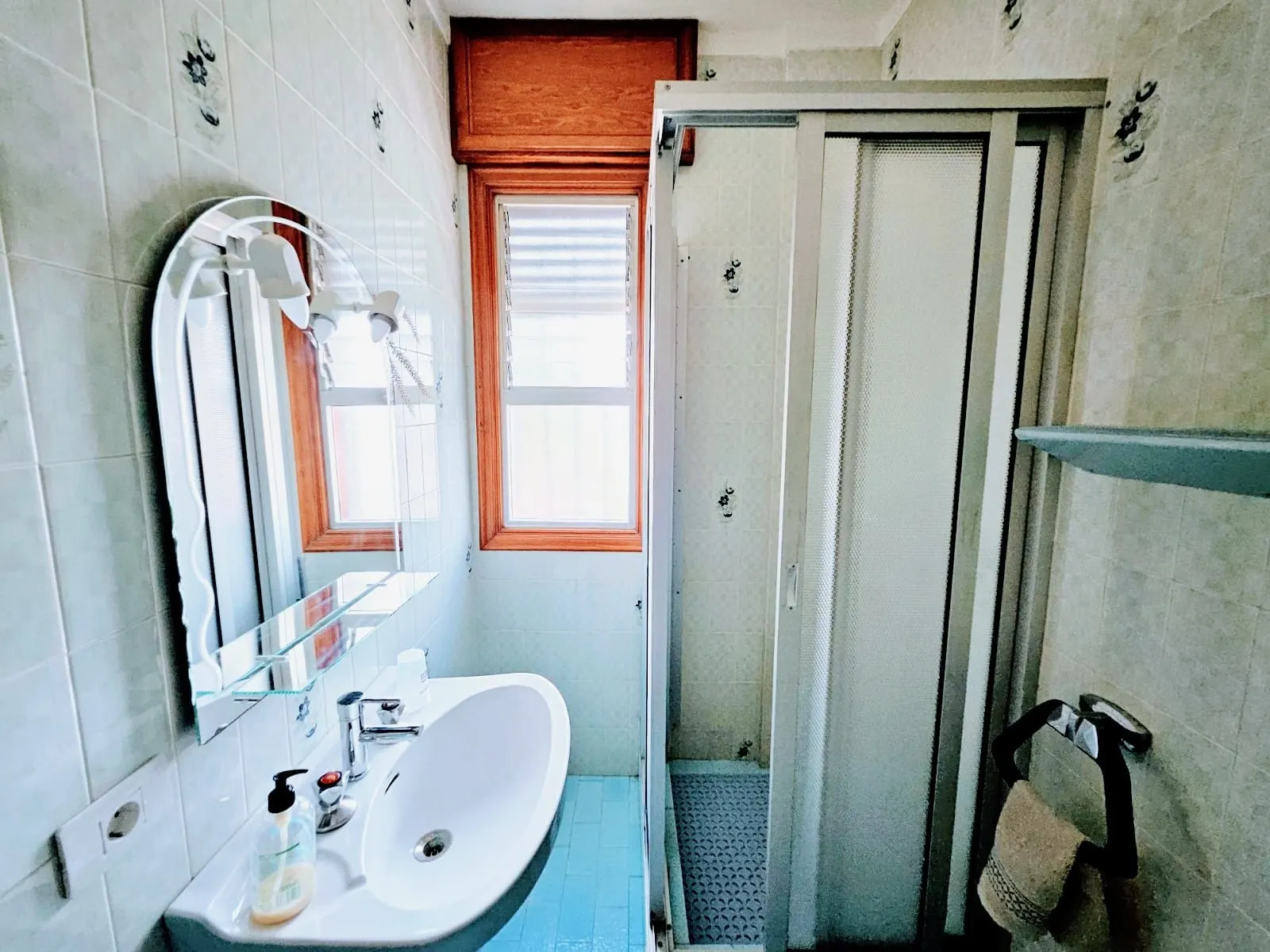 Banana Room at Blue Paradise, private room photo 5.